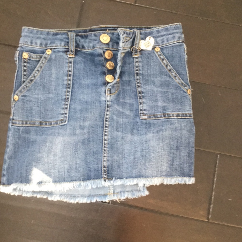 denim skirt
